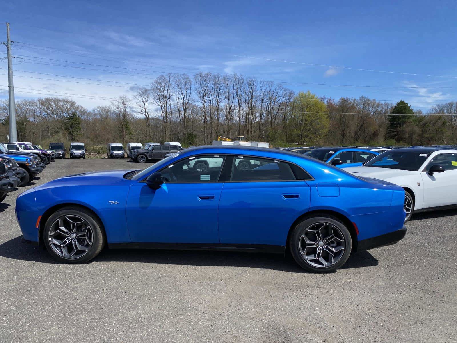 New 2026 Dodge Charger R/T AWD/4WD image 4