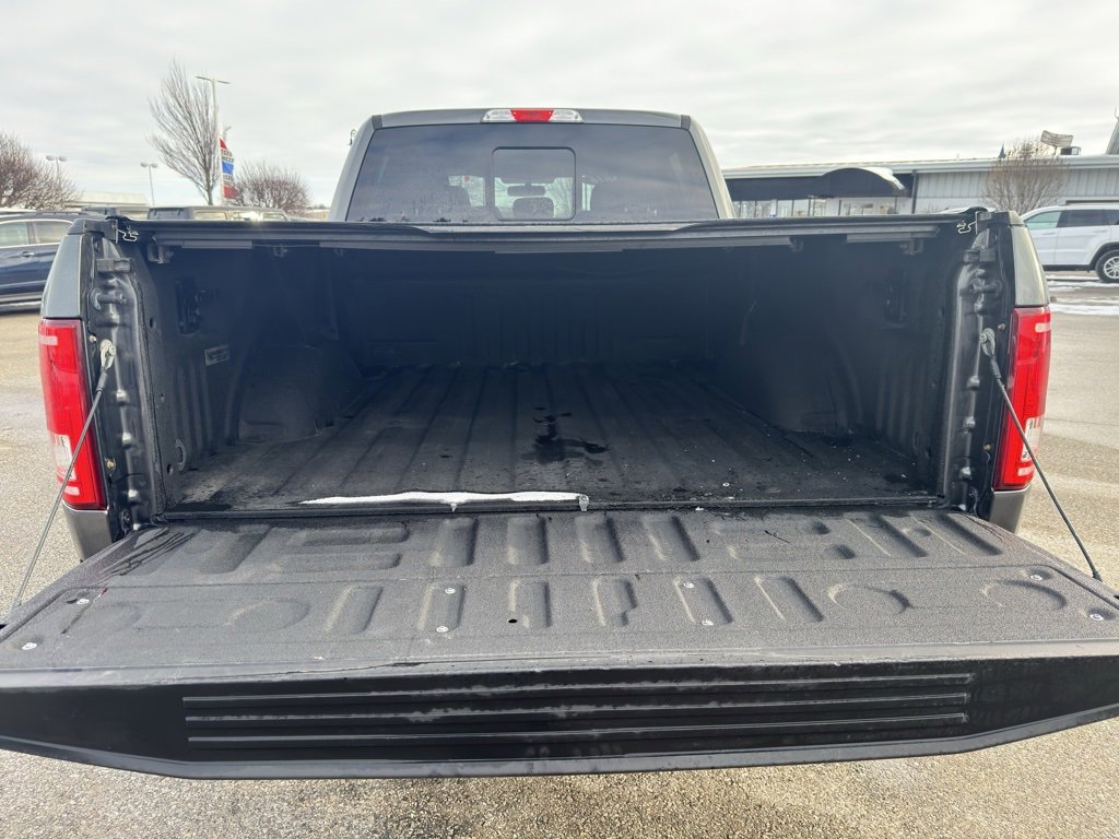 Used 2016 Ford F150 XLT w/ Equipment Group 302A Luxury image 6