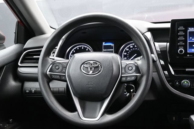 Used 2023 Toyota Camry LE FWD image 13