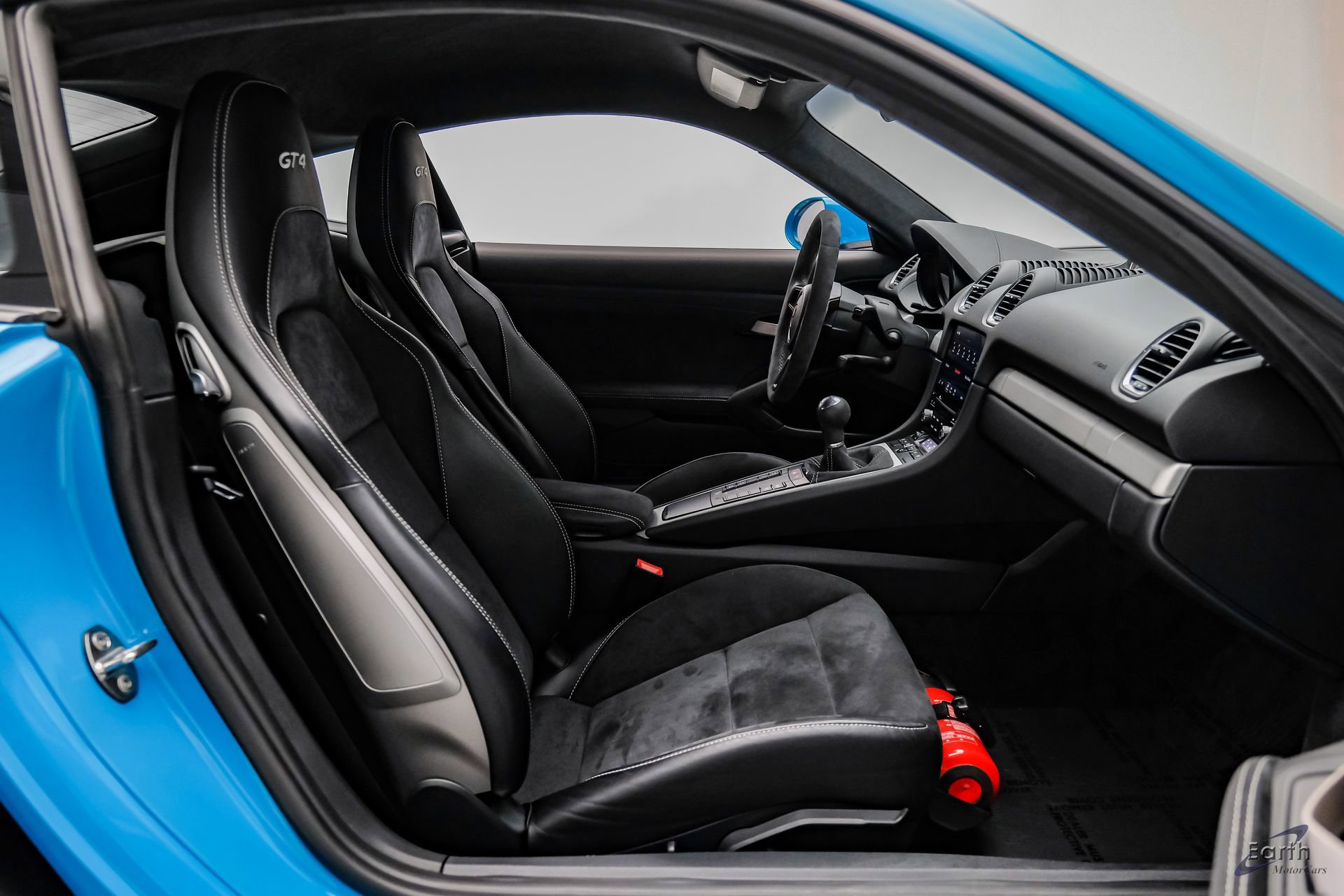 Used 2020 Porsche 718 Cayman GT4 image 53