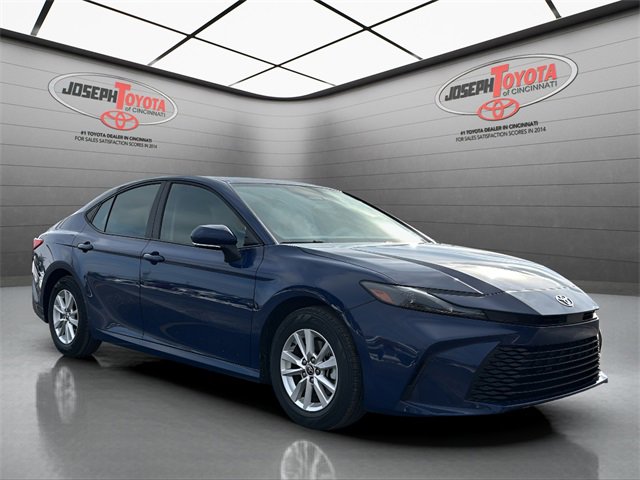 Certified 2025 Toyota Camry LE image 6