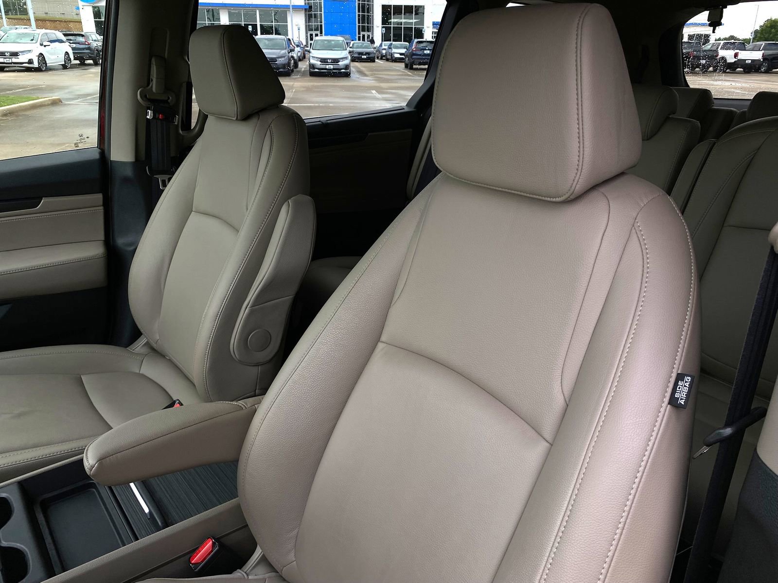 Used 2019 Honda Odyssey EX-L image 12