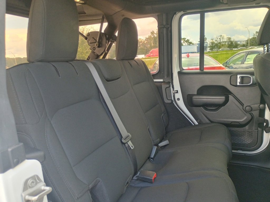Used 2021 Jeep Wrangler Unlimited Sport AWD/4WD image 21