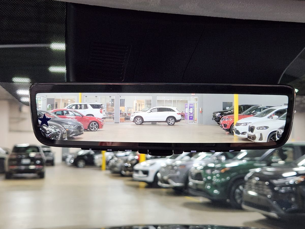 Used 2025 Hyundai Palisade Calligraphy FWD image 35