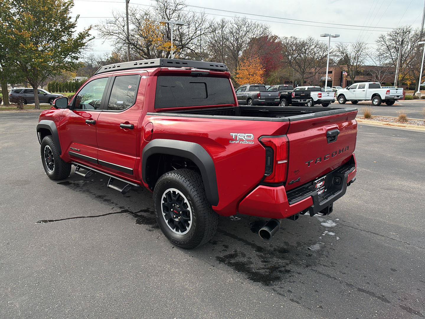 Used 2024 Toyota Tacoma TRD Off-Road w/ TRD Off Road Premium Package AWD/4WD image 17