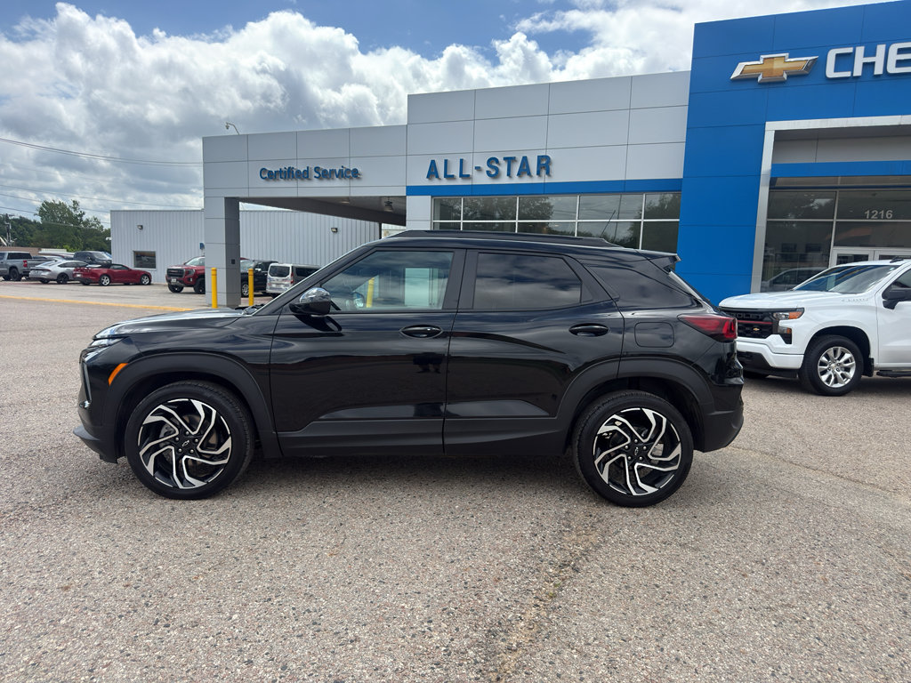 Used 2025 Chevrolet TrailBlazer RS w/ Convenience Package FWD image 14