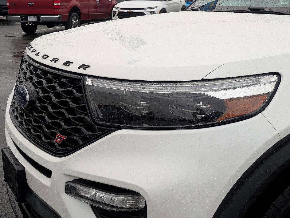 Used 2021 Ford Explorer ST w/ Equipment Group 401A image 9