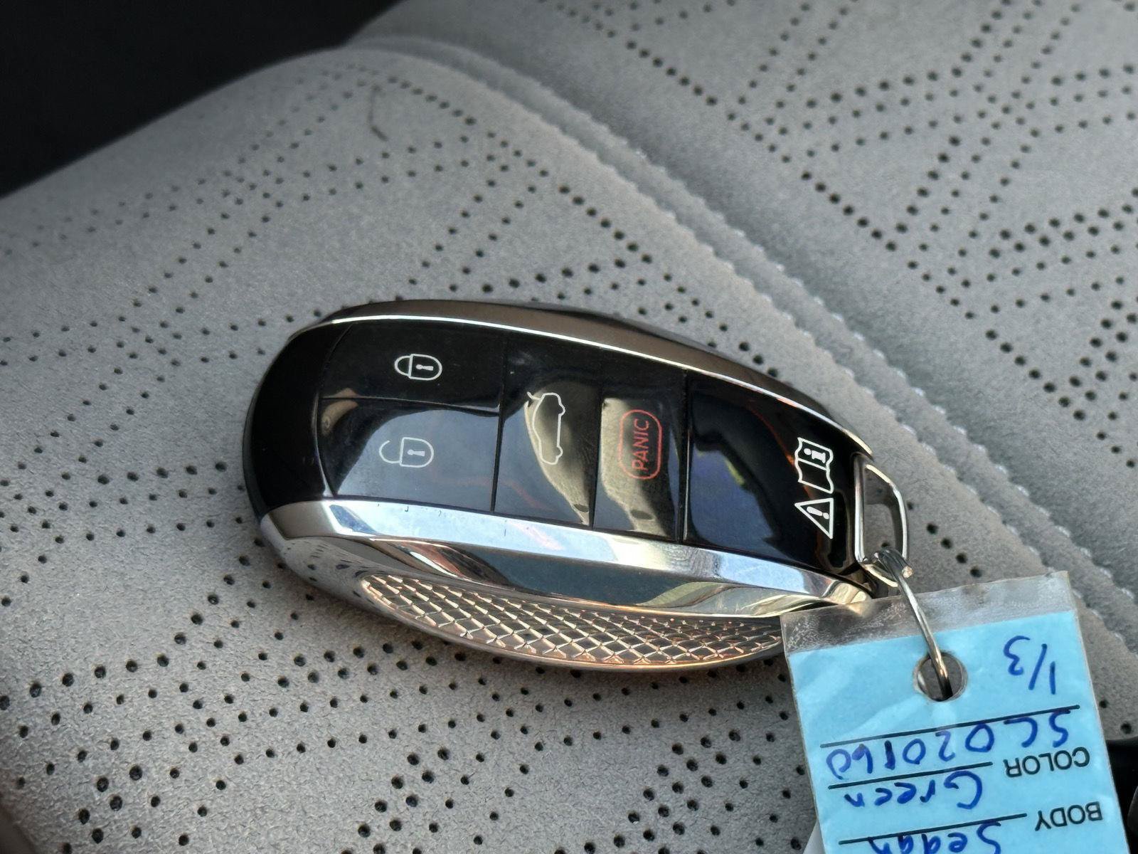 New 2025 Bentley Flying Spur Plug-In Hybrid AWD/4WD image 53