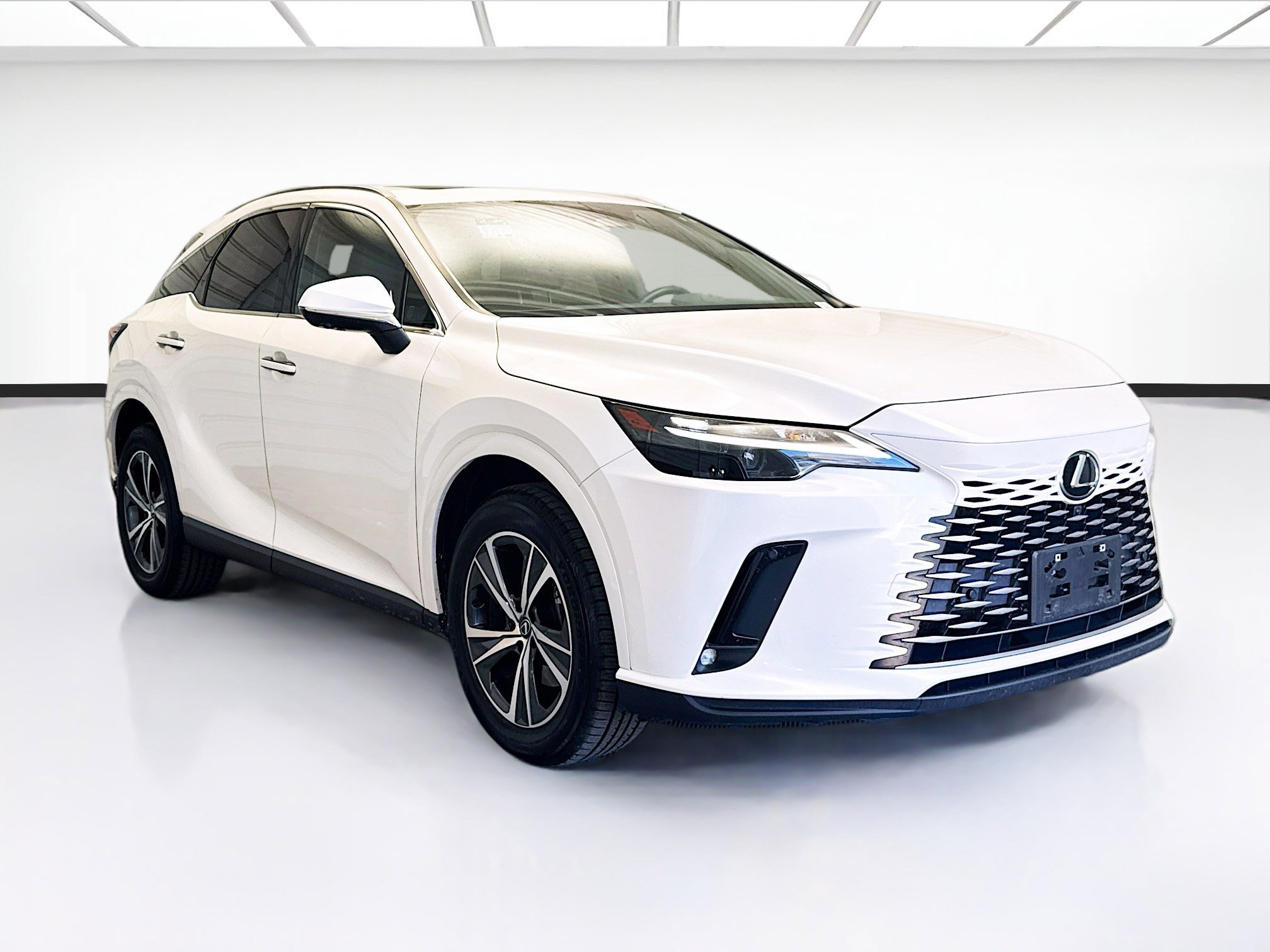 Used 2024 Lexus RX 350 Premium image 3