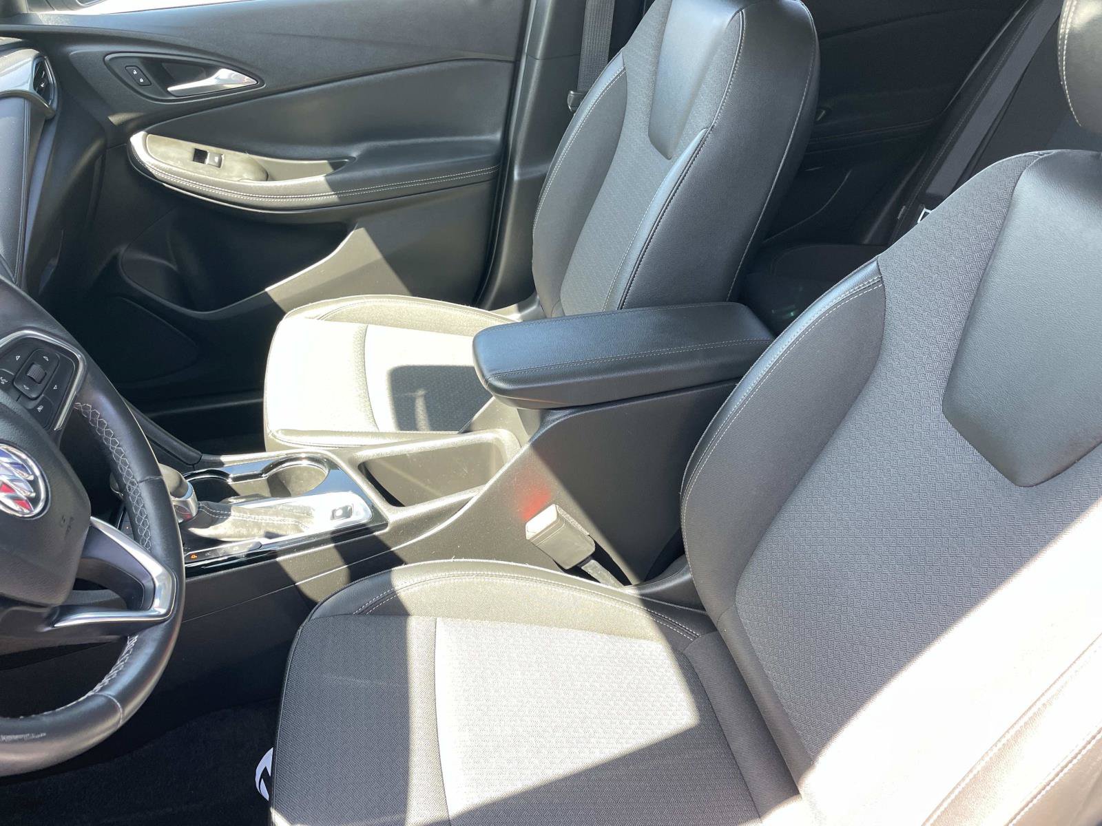 Used 2020 Buick Encore GX Preferred FWD image 22