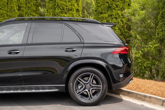 Used 2025 Mercedes-Benz GLE 350 4MATIC image 11