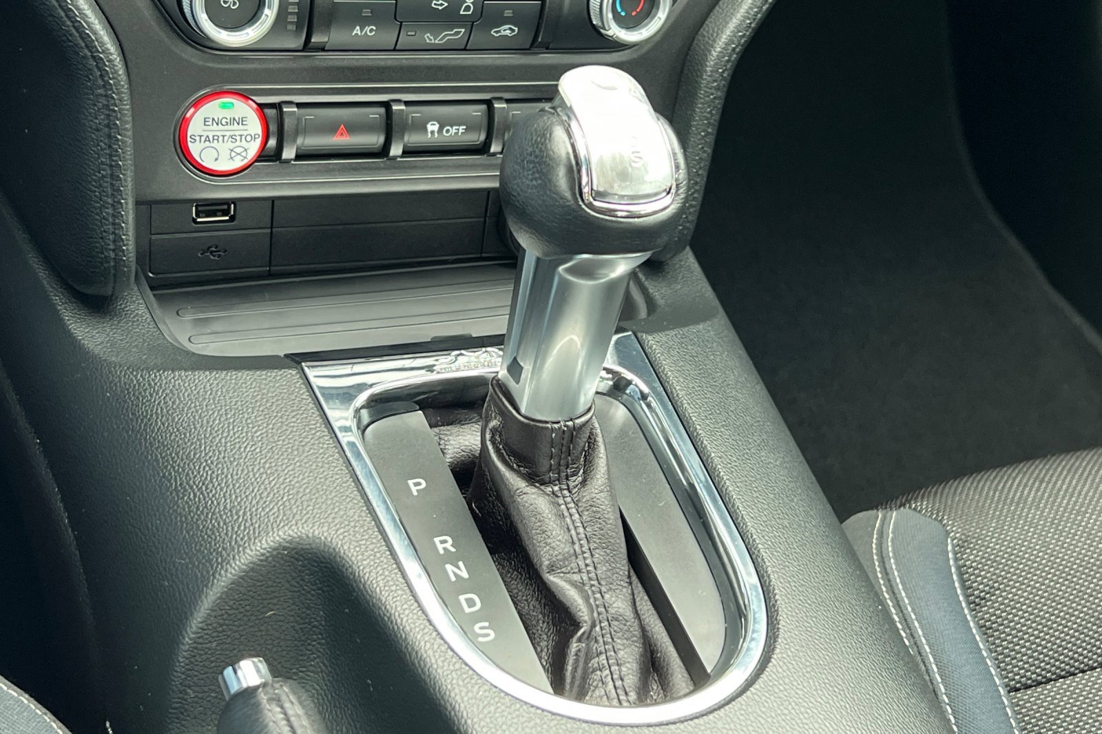 Used 2015 Ford Mustang Coupe image 20