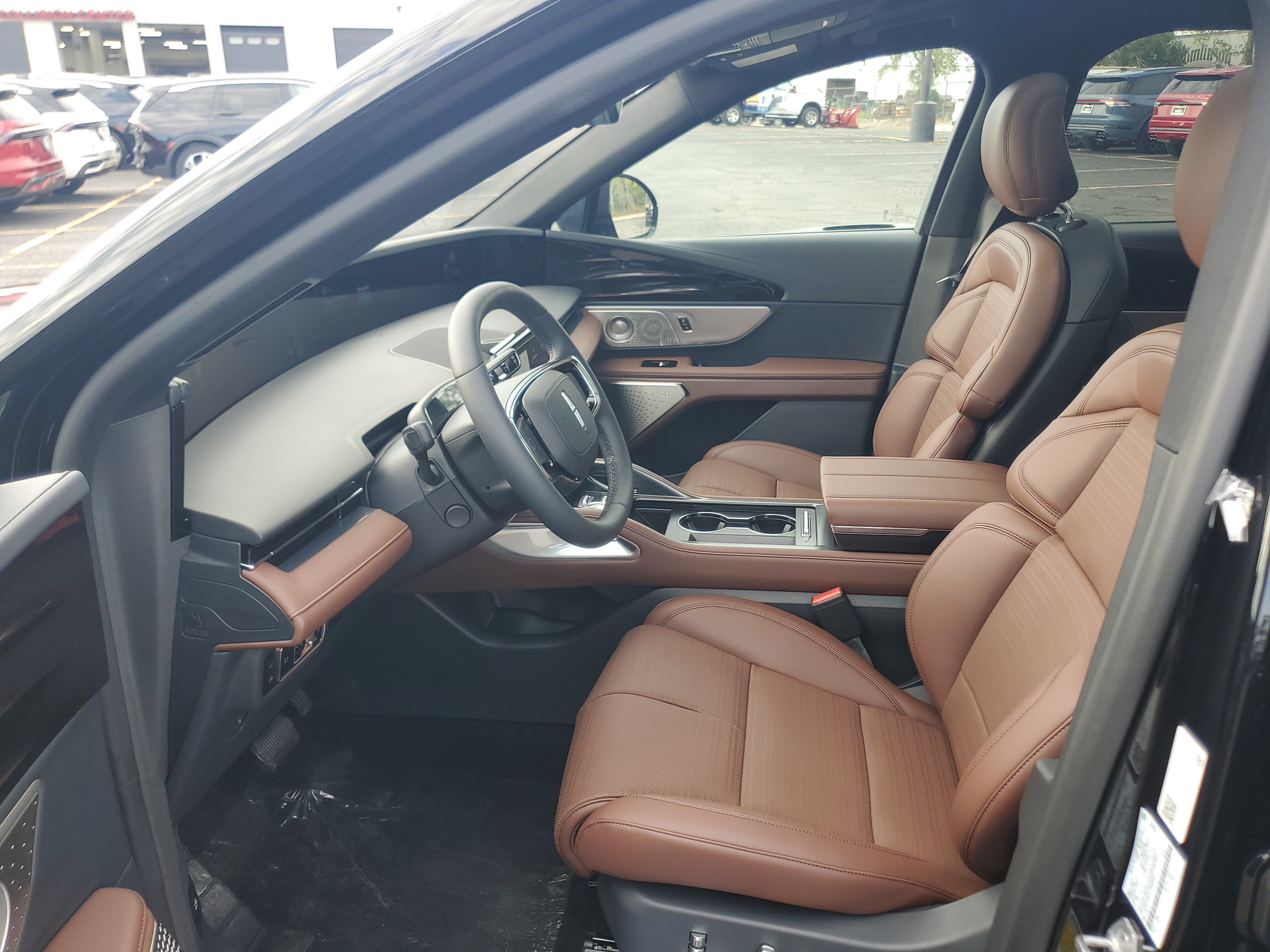 New 2026 Lincoln Nautilus Reserve AWD/4WD image 11
