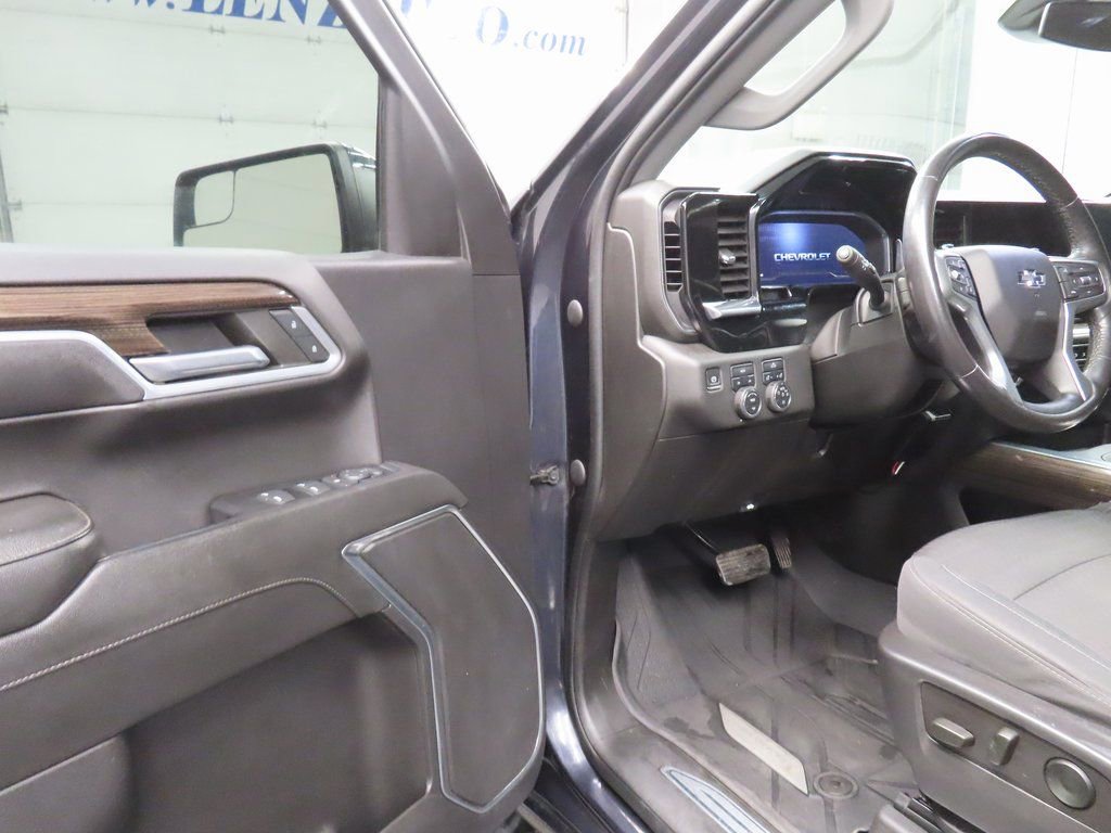 Used 2022 Chevrolet Silverado 1500 RST w/ Protection Package image 40
