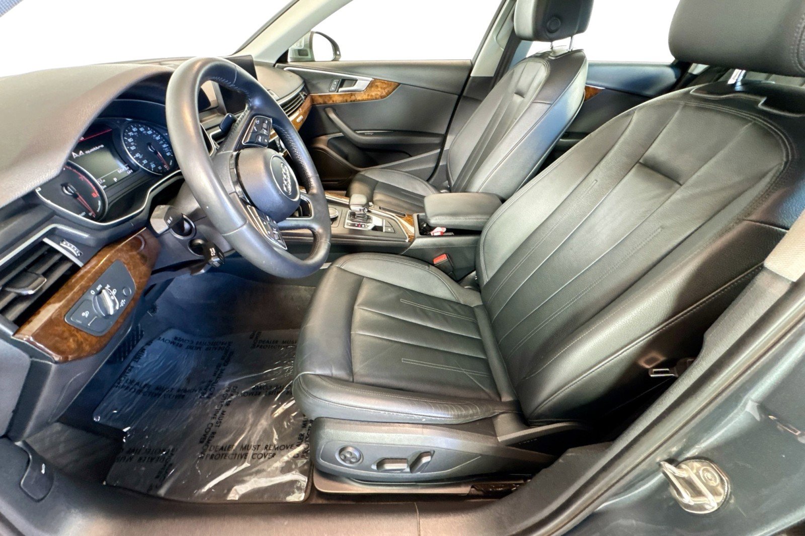 Used 2019 Audi A4 2.0T Premium w/ Convenience Package AWD/4WD image 18