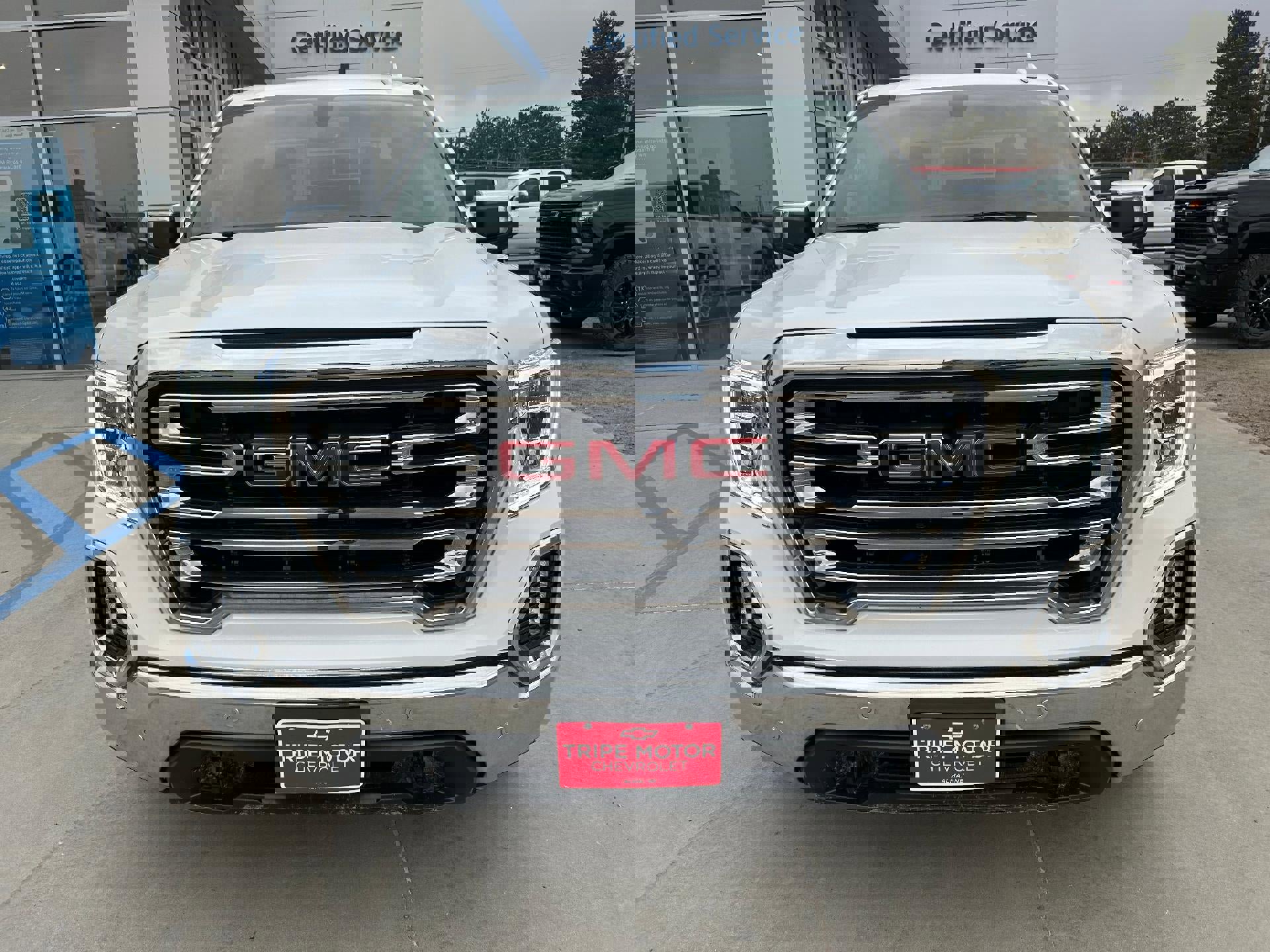 Certified 2022 GMC Sierra 1500 SLT w/ Driver Alert Package I image 3