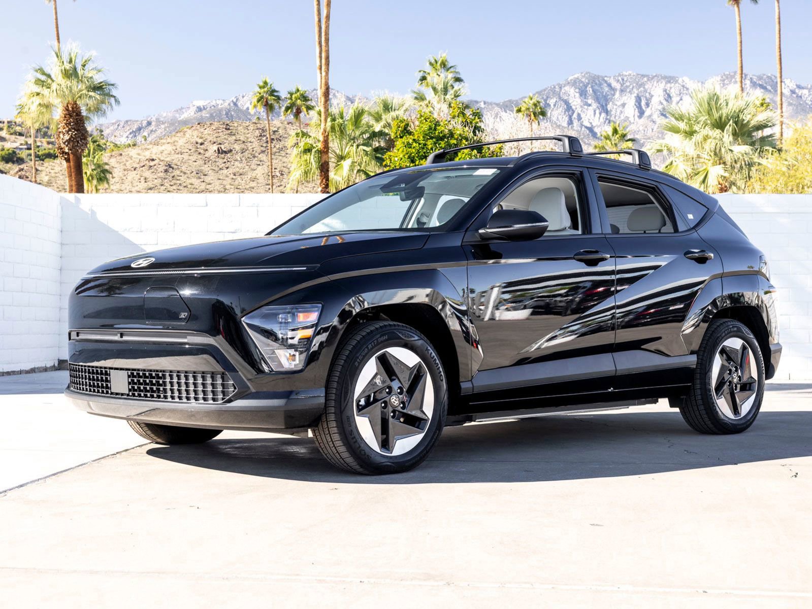 New 2025 Hyundai Kona SEL image 1