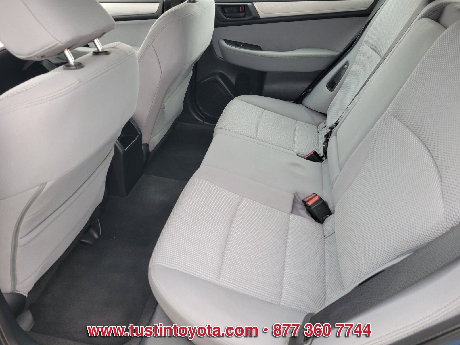 Used 2019 Subaru Outback 2.5i AWD/4WD image 11