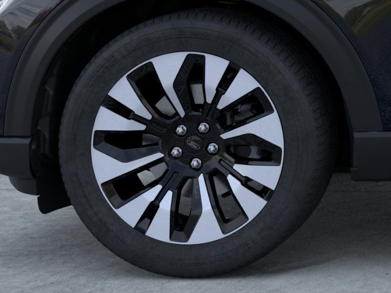 New 2026 Ford Explorer Platinum image 21