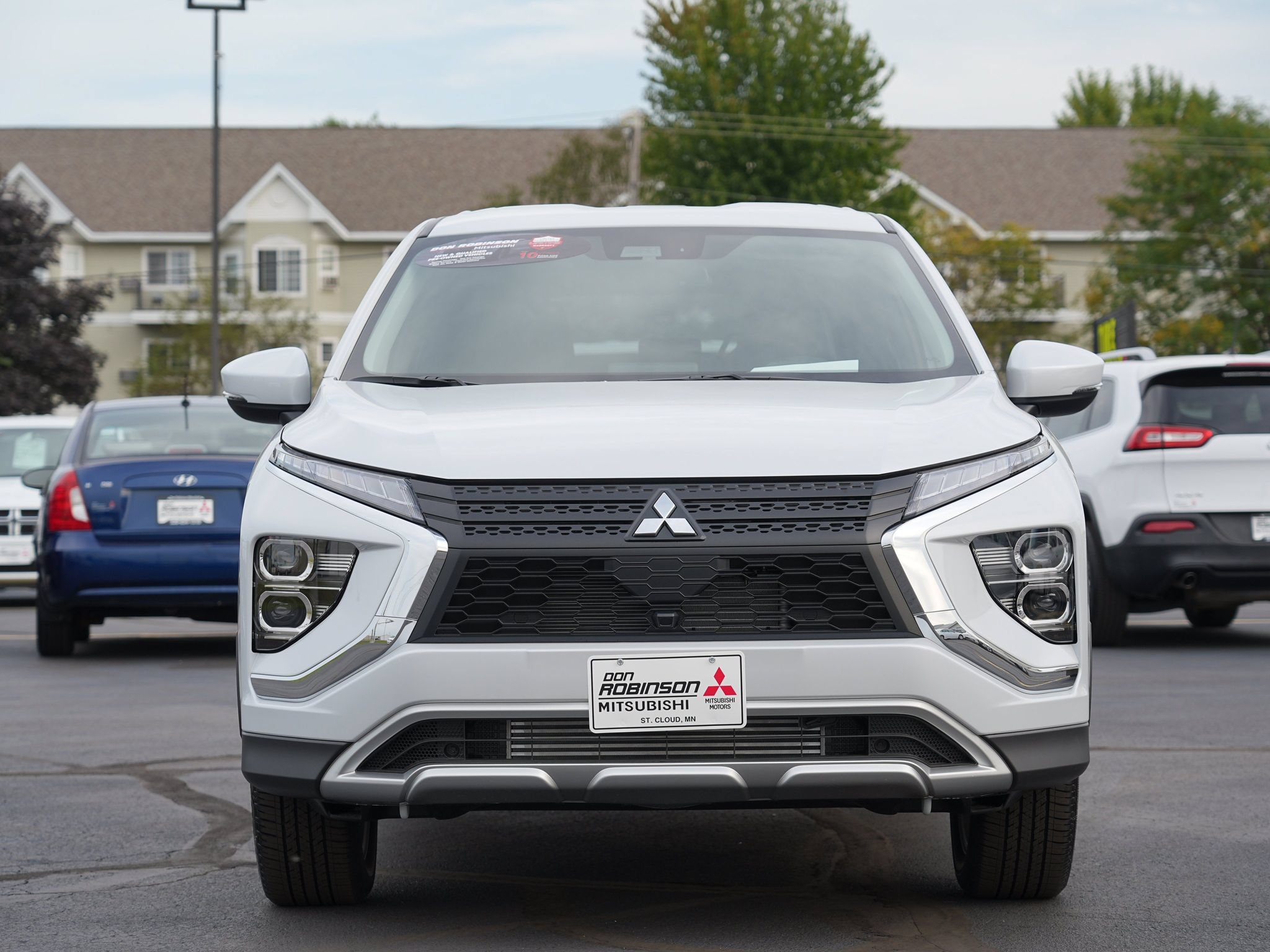 New 2026 Mitsubishi Eclipse Cross SE AWD/4WD image 8
