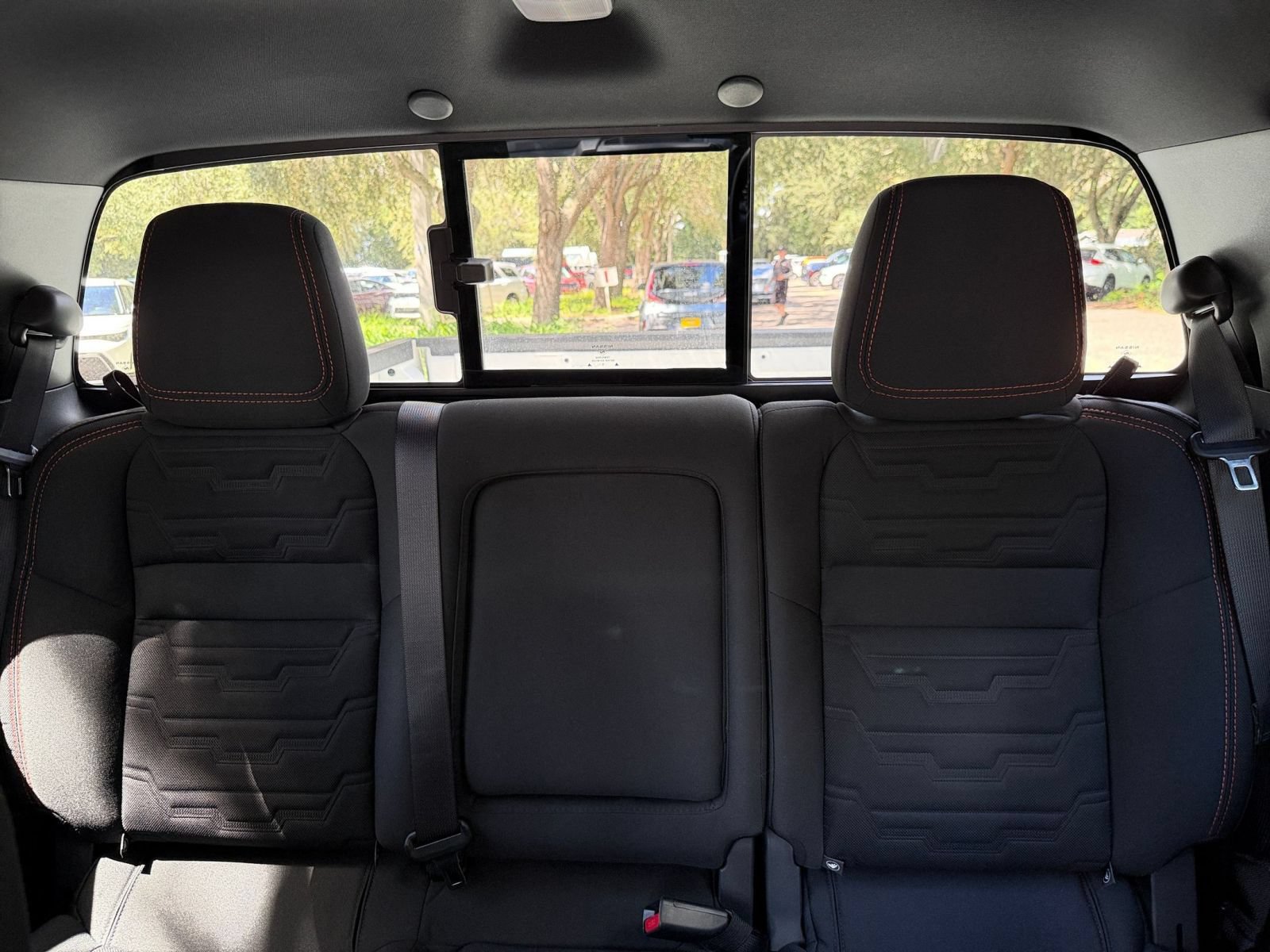 Used 2026 Nissan Frontier PRO-4X AWD/4WD image 36