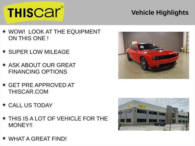 Used 2016 Dodge Challenger R/T Scat Pack RWD image 9