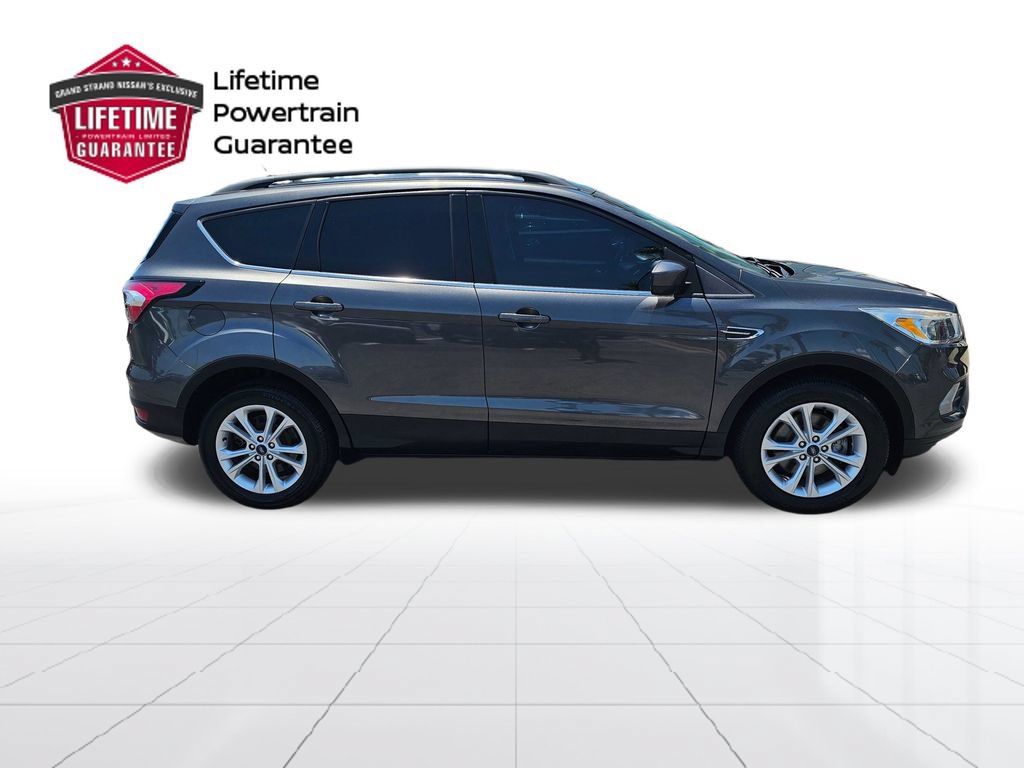 Used 2018 Ford Escape SE w/ Ford Safe & Smart Package AWD/4WD image 6