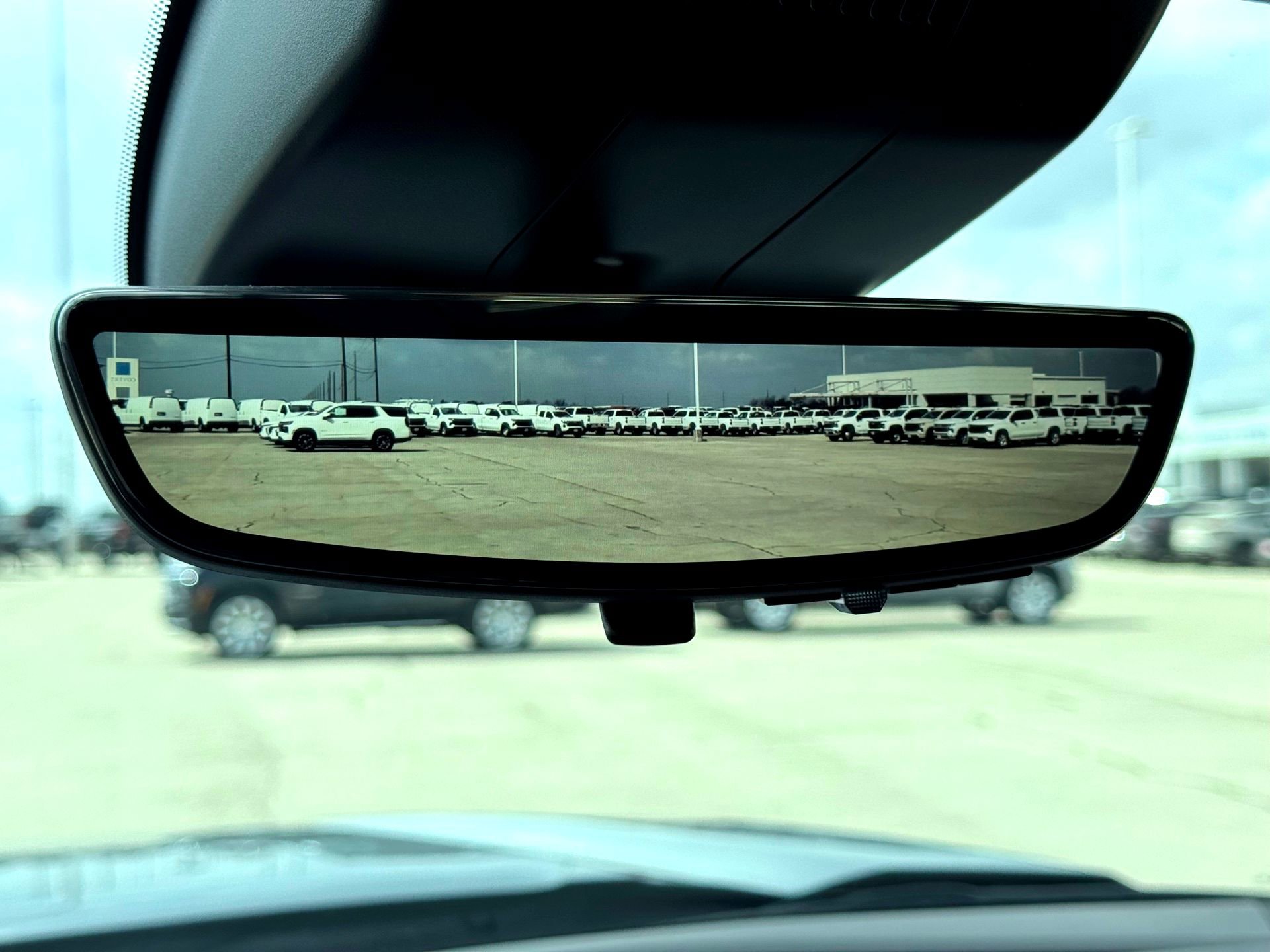 Used 2024 GMC Sierra 1500 AT4 w/ Technology Package image 33