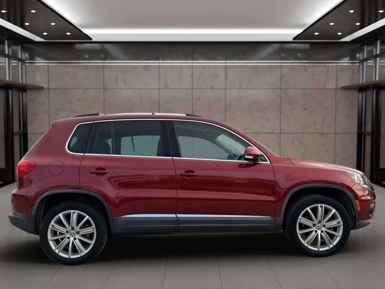 Used 2012 Volkswagen Tiguan S FWD image 16