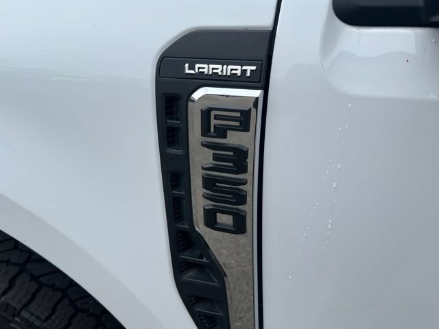 Used 2024 Ford F350 Lariat w/ Lariat Ultimate Package AWD/4WD image 9