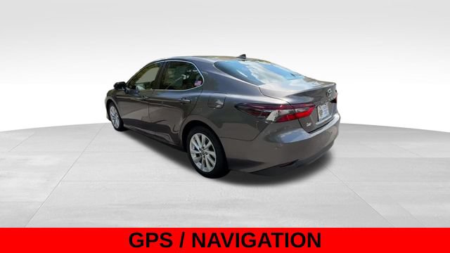 Used 2023 Toyota Camry LE FWD image 5