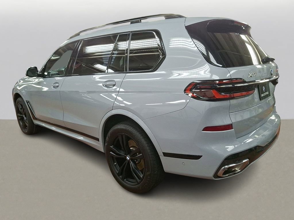 Certified 2024 BMW X7 xDrive40i w/ M Sport Package image 5