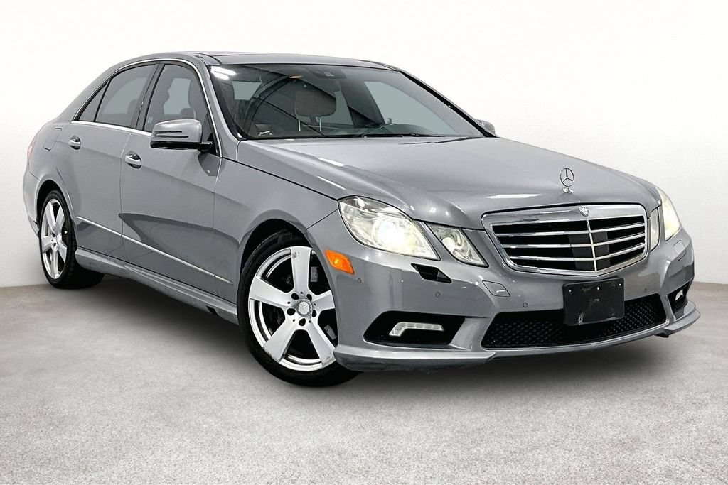 Used 2010 Mercedes-Benz E 350 Sedan video 1