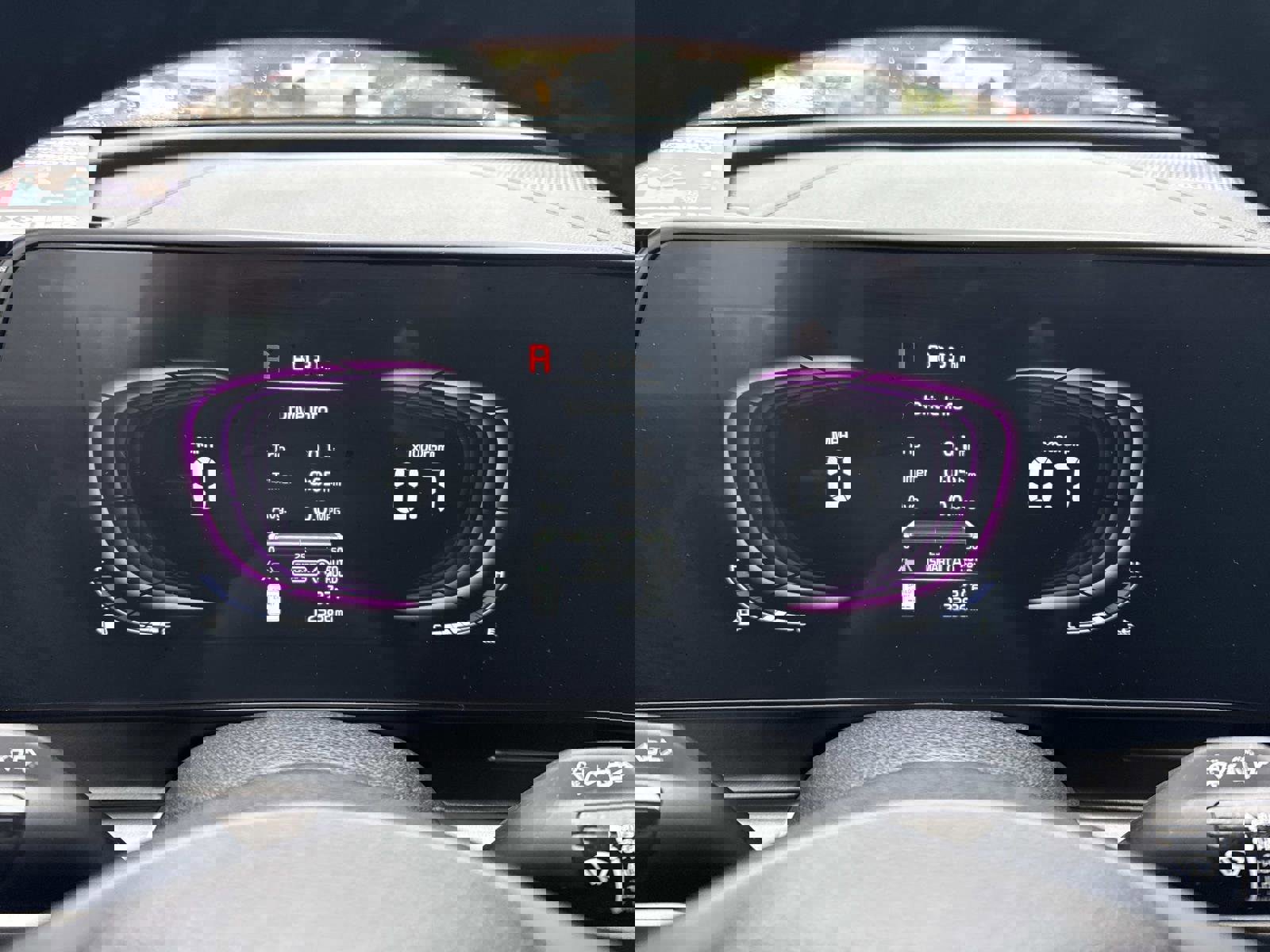 Used 2024 Kia Sportage EX image 32