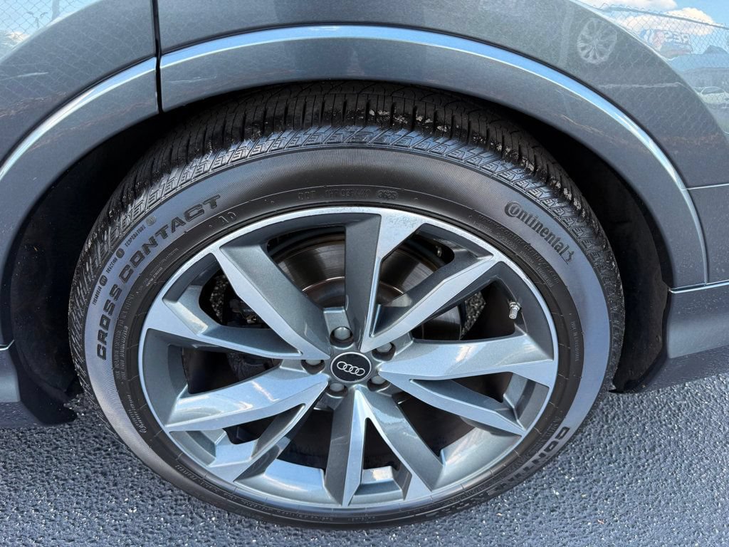 Used 2023 Audi SQ7 Prestige AWD/4WD image 52