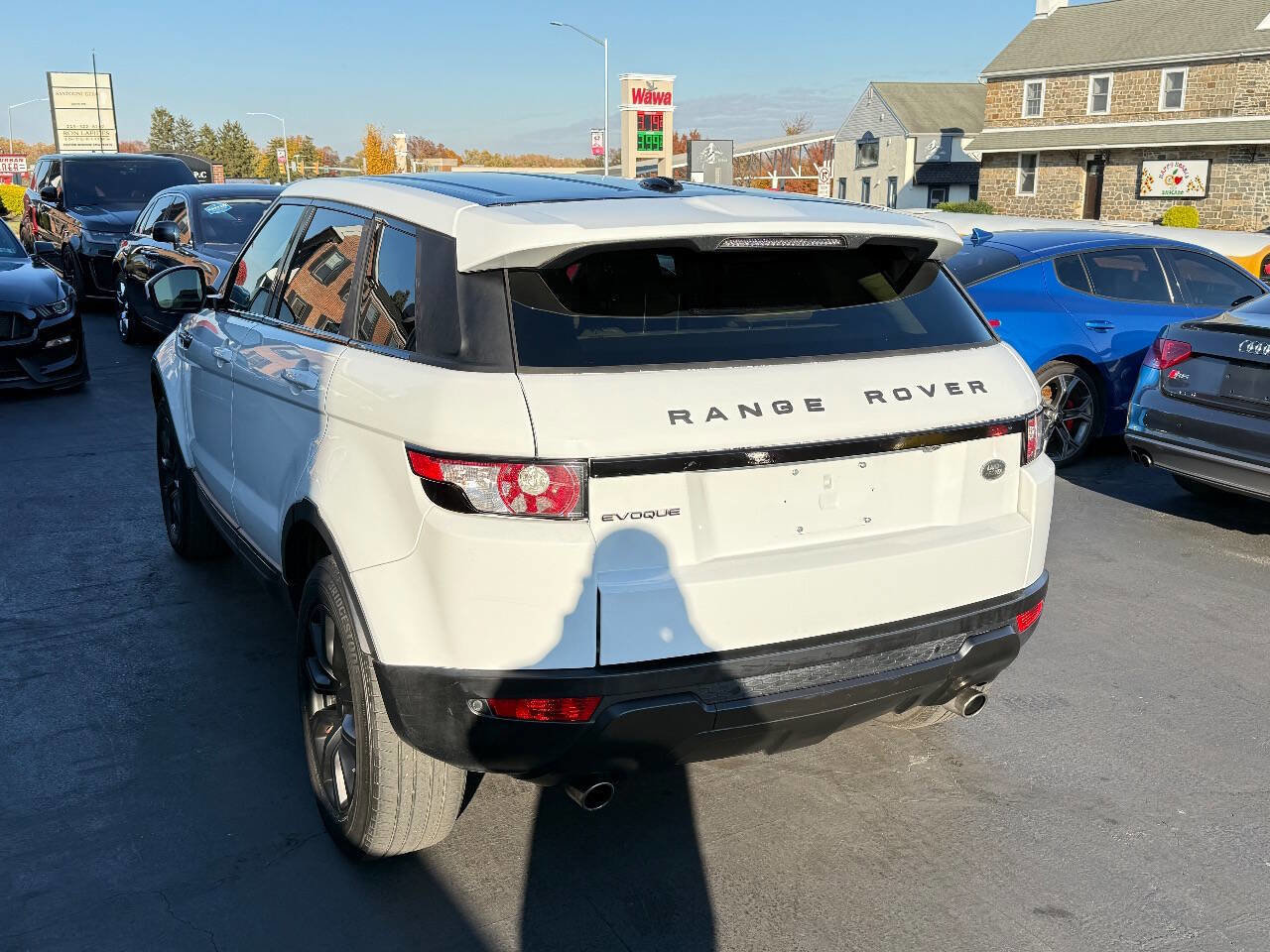 Used 2014 Land Rover Range Rover Evoque Pure image 5