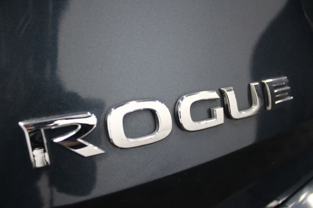 Used 2016 Nissan Rogue S AWD/4WD image 5