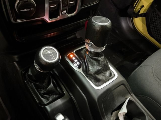 Used 2023 Jeep Wrangler Unlimited Sport AWD/4WD image 22