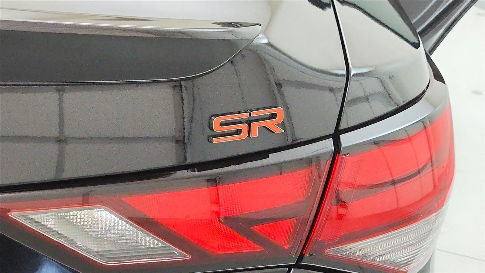 Used 2024 Nissan Sentra SR image 29