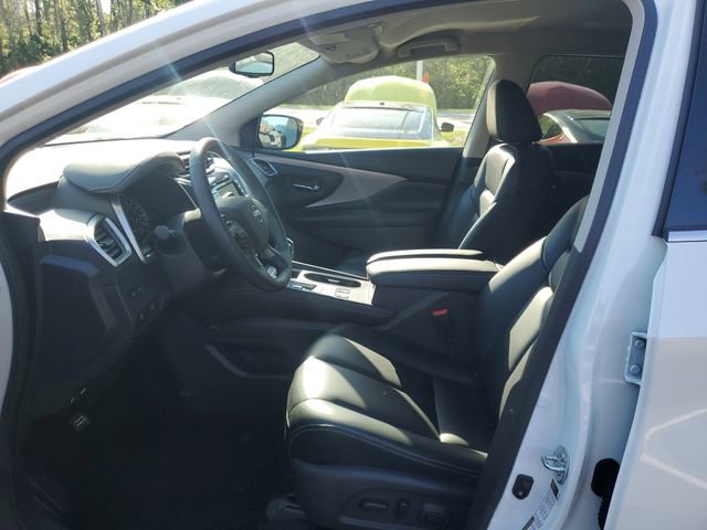 Certified 2024 Nissan Murano SV w/ SV Midnight Edition Package image 12