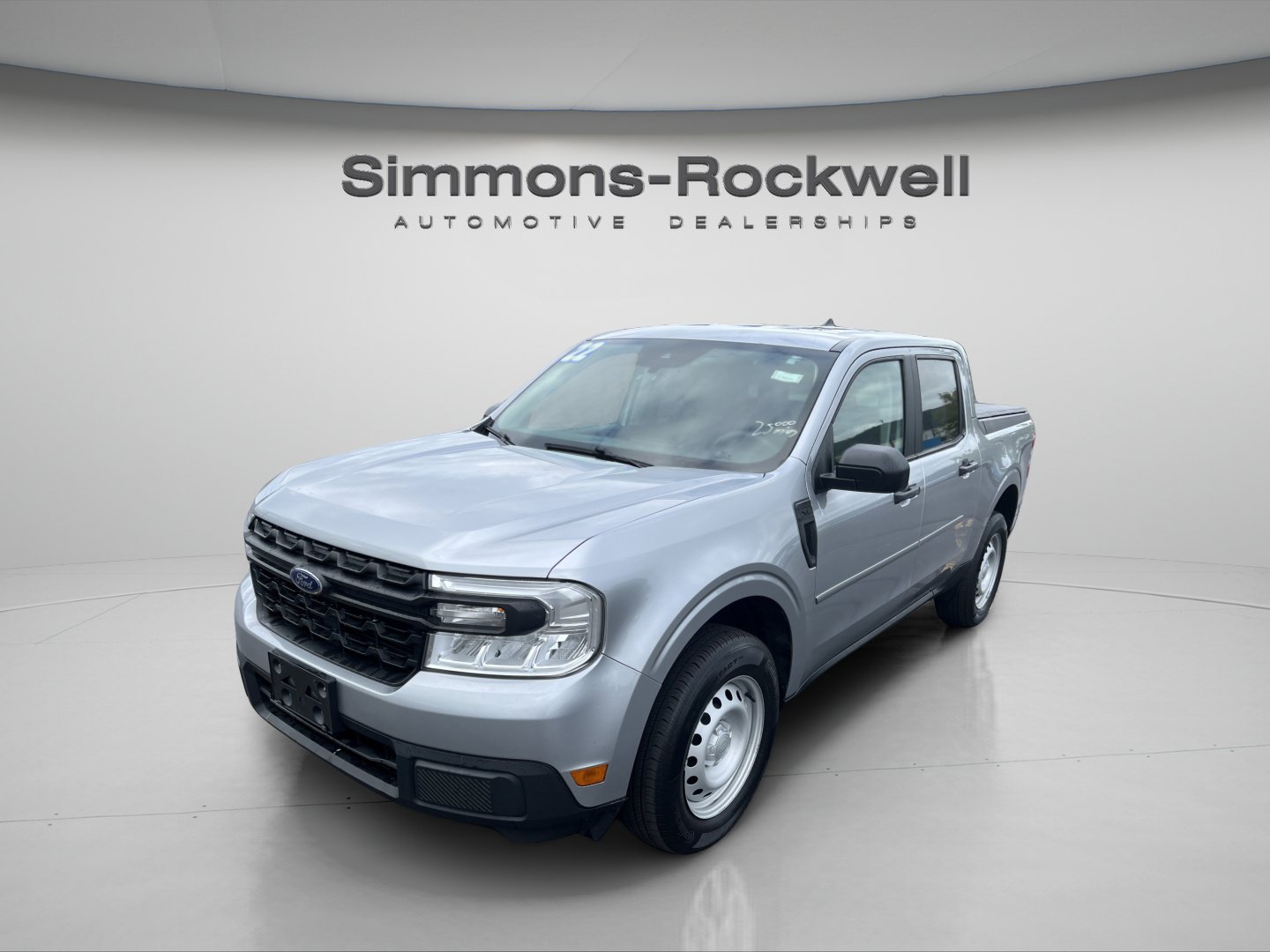 Used 2022 Ford Maverick XL FWD image 1