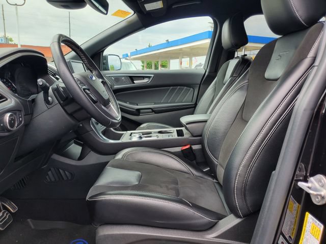 Used 2023 Ford Edge ST AWD/4WD image 5