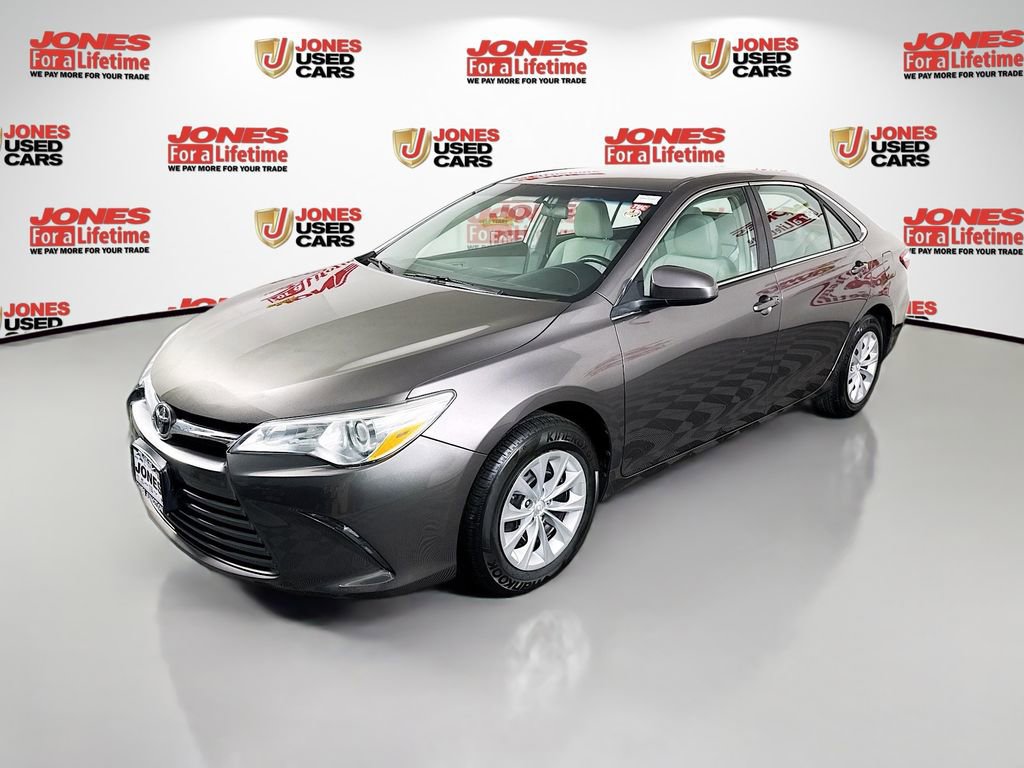 Used 2016 Toyota Camry LE FWD image 11