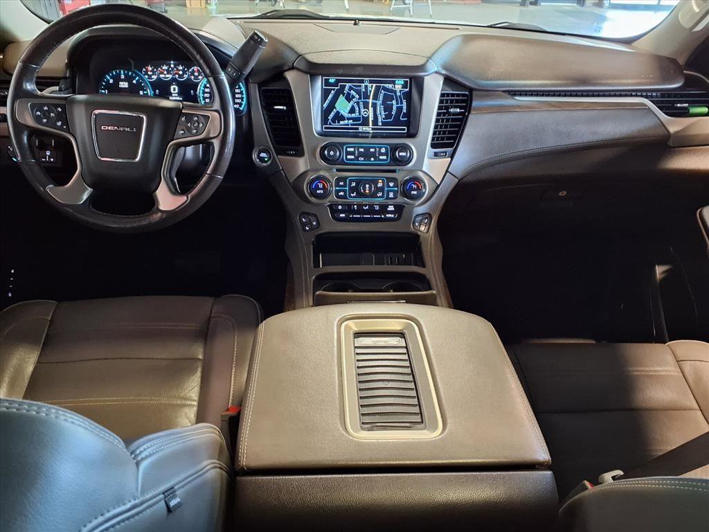 Used 2018 GMC Yukon XL Denali w/ Denali Ultimate Package image 19