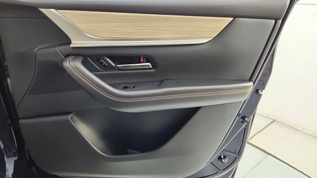 New 2026 MAZDA CX-90 Plug-In Hybrid w/Premium Sport AWD/4WD image 40
