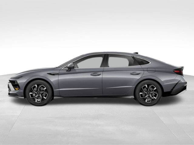 Used 2025 Hyundai Sonata SEL FWD image 30