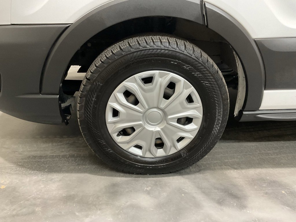 Used 2023 Ford Transit 350 XL image 6