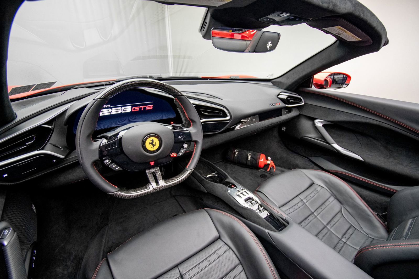 Used 2025 Ferrari 296 GTS RWD image 17
