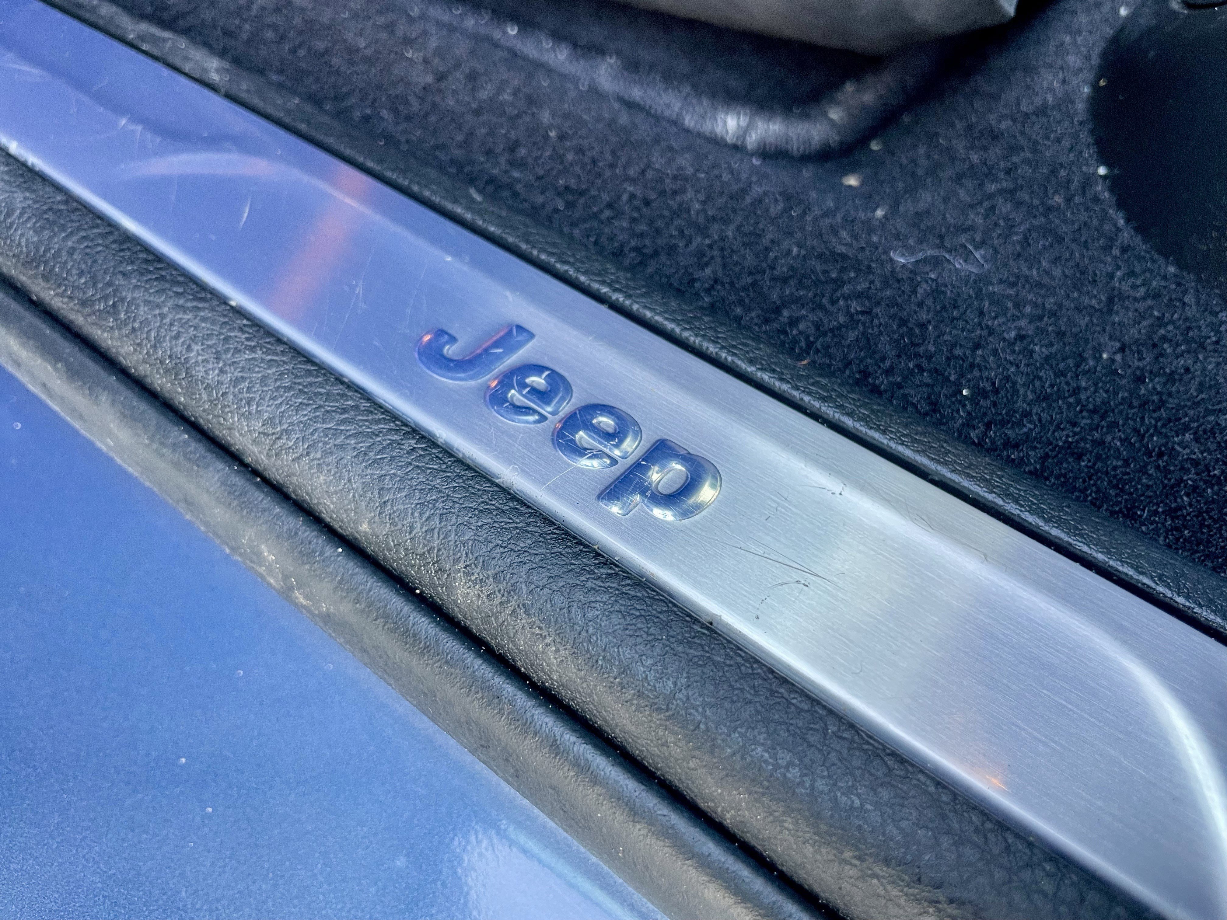 Used 2020 Jeep Grand Cherokee Limited X image 40