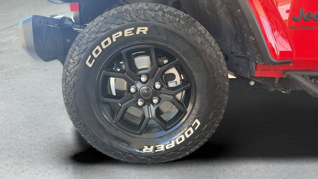 Used 2024 Jeep Gladiator Sport AWD/4WD image 26